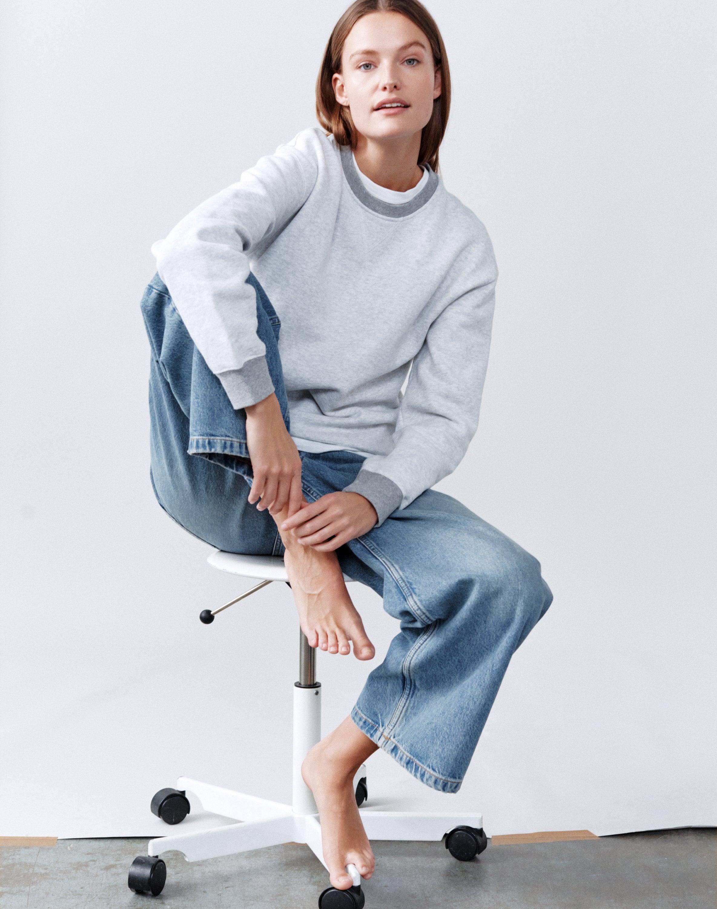 V-Notch Detail Grey Sweatshirt 